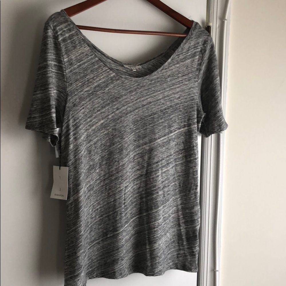 Brand new babaton gray short sleeve tee medium